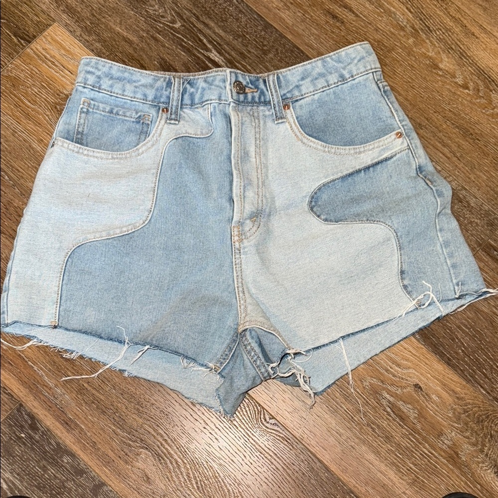 Blue Jean Shorts with Asymmetrical Patchwork and Frayed Hem Wild Fable High rise